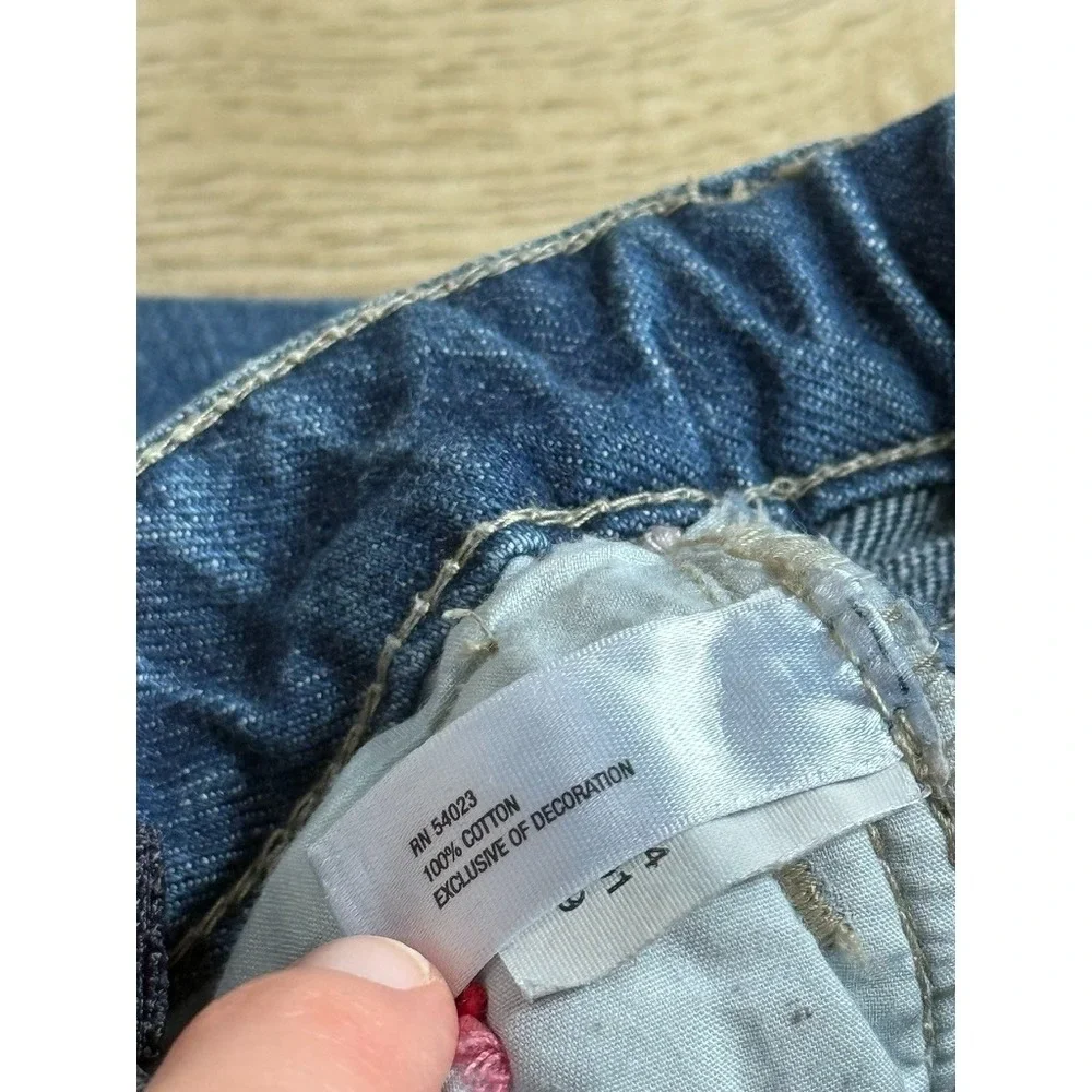 EUC Kids Girls Gap Denim embroidered Y2K Vintage flare jeans hearts size 6